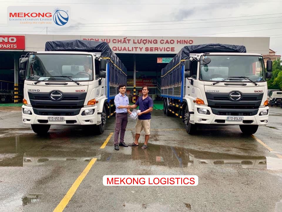Xe tải 18 tấn Mekong Logistics đặt hàng từ HINO