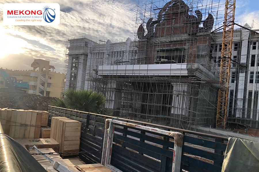 Quang cảnh công trình Viện Hàn Lâm đang được xây dựng