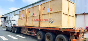 Lô hàng máy móc xuất khẩu sang Campuchia bằng mooc sàn