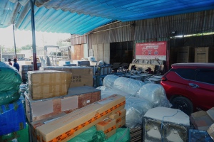 Hàng hóa gửi đi Campuchia từ TP.HCM tại kho Mekong Logistics